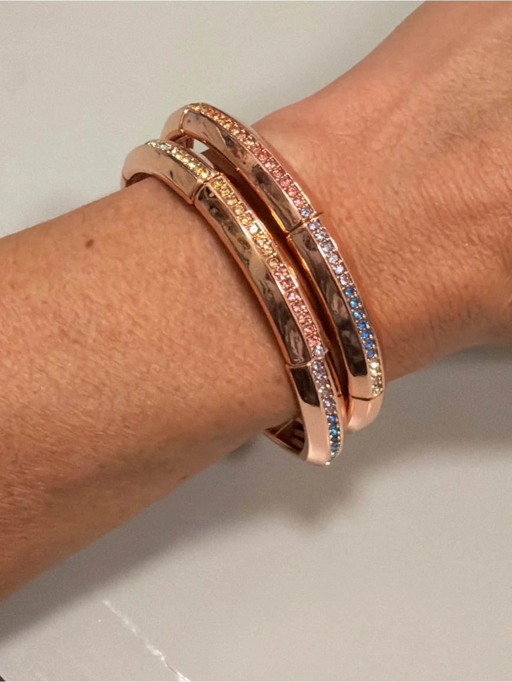 Bomb Party NWT Rose Gold Multicolor Crystal Hinged Bangle Bracelet Set